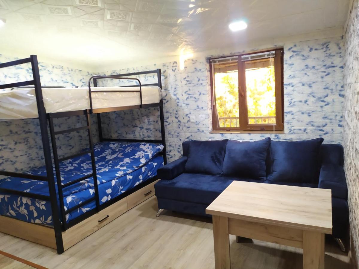 Cozy Hotel Sks 耶烈万 外观 照片