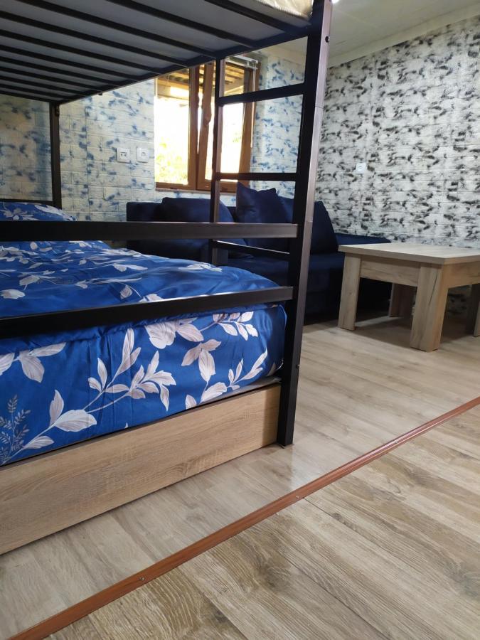 Cozy Hotel Sks 耶烈万 外观 照片