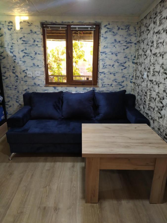 Cozy Hotel Sks 耶烈万 外观 照片