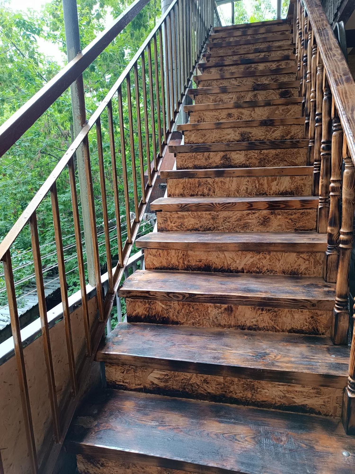 Cozy Hotel Sks 耶烈万 外观 照片